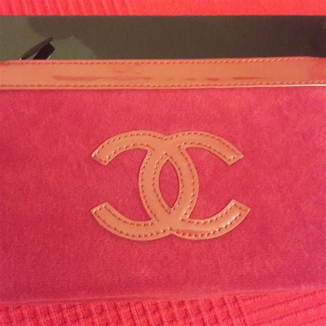 pochette trucco chanel outlet|french Chanel for sale.